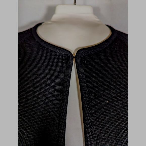 Vtge Beaded Wool jacket mid 80's to early 90'sBust 42" length 24"3/4 Sleeves 25" - Picture 5 of 10